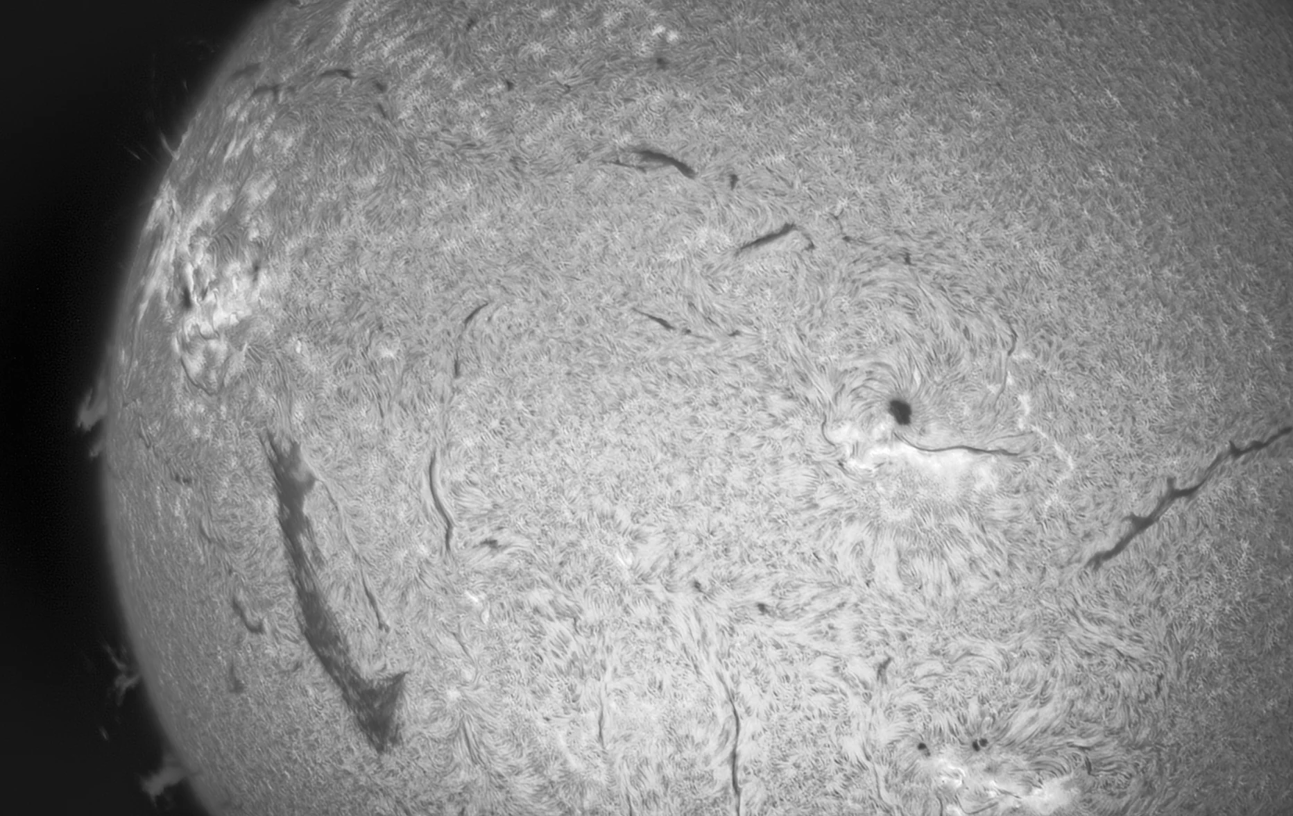 USED - Heliostar 76mm H-Alpha Solar Telescope - Image 11